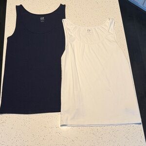 GAP Dark Blue and White Sleeveless Tops